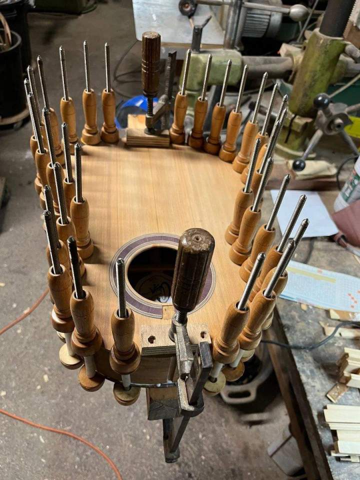 Fabricant guitares Le Tampon