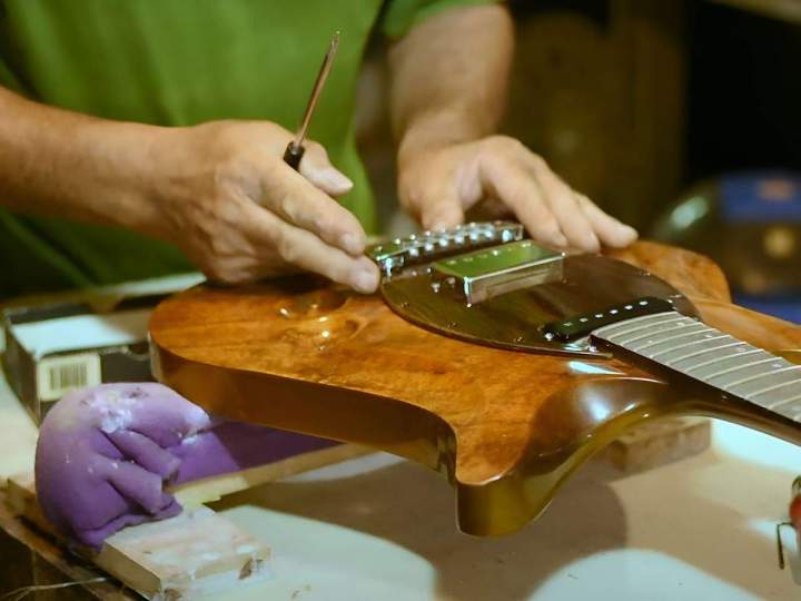 Fabricant guitares Le Tampon